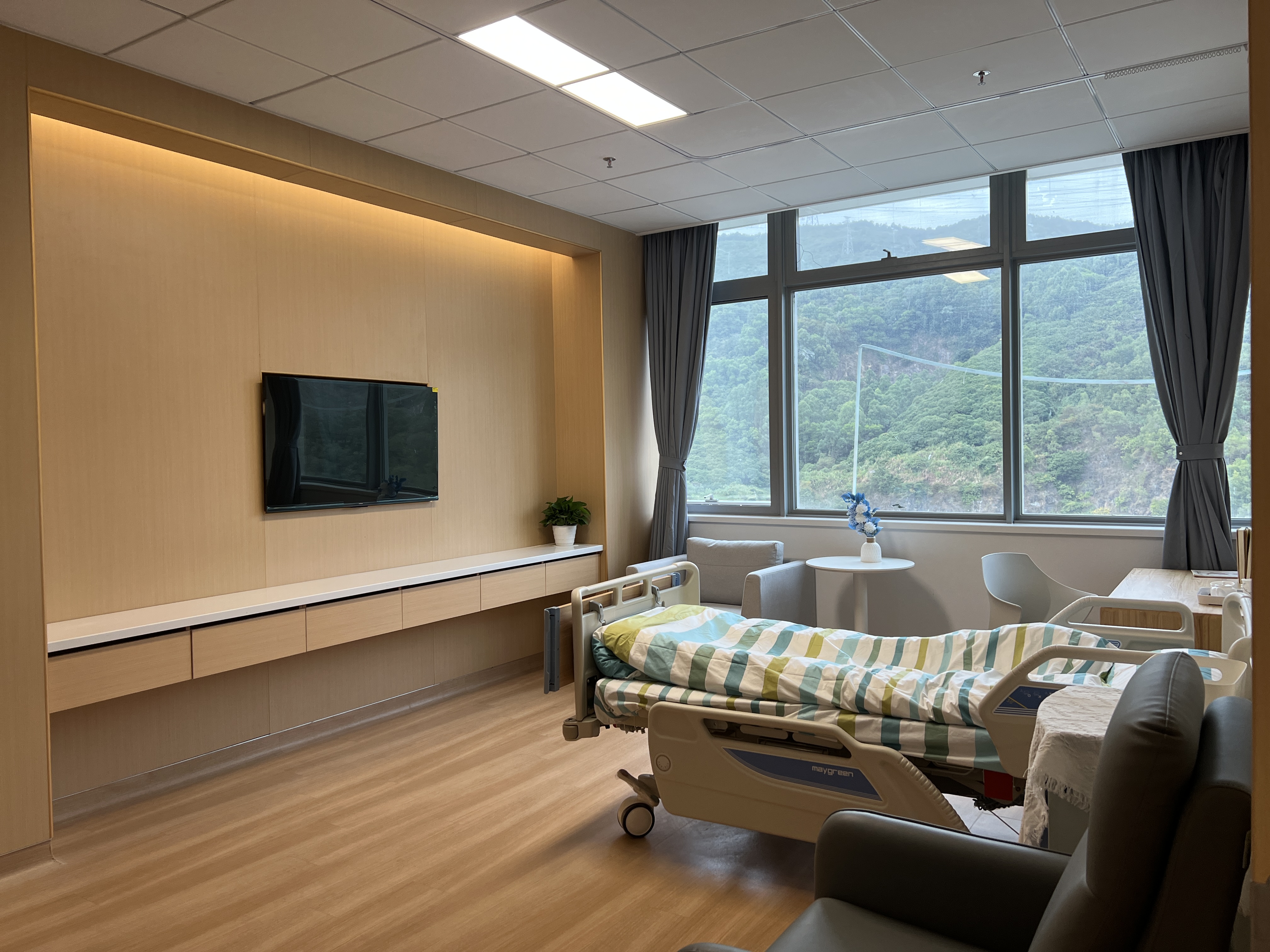 3d855aa4-bfbc-4317-80c8-ebc82216d729.jpg